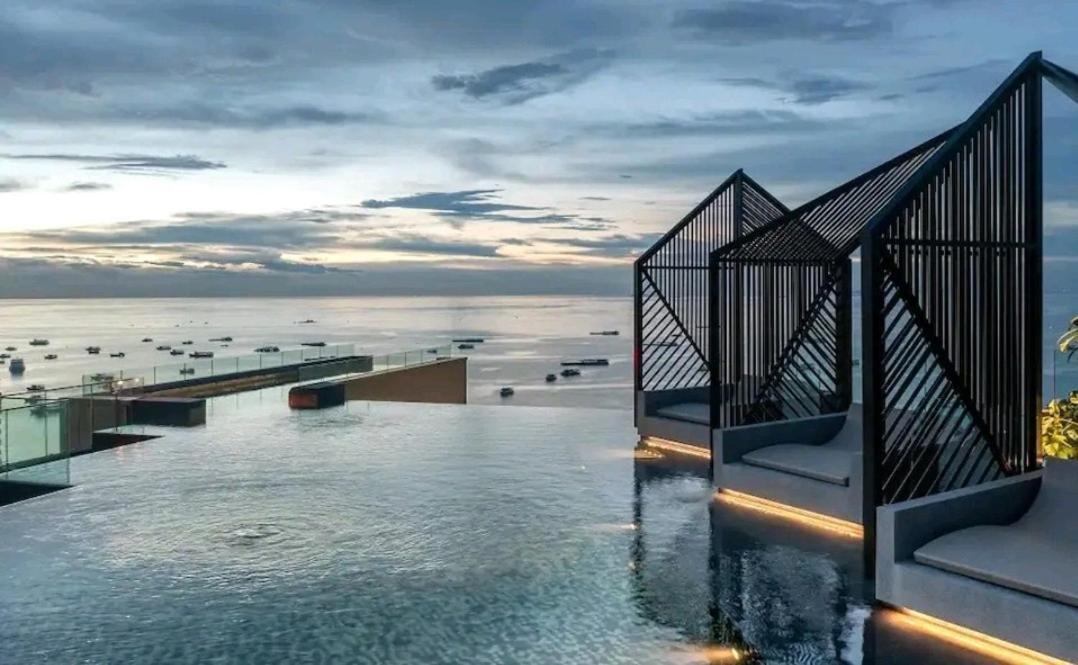 Edge Central Pattaya Condo Екстериор снимка